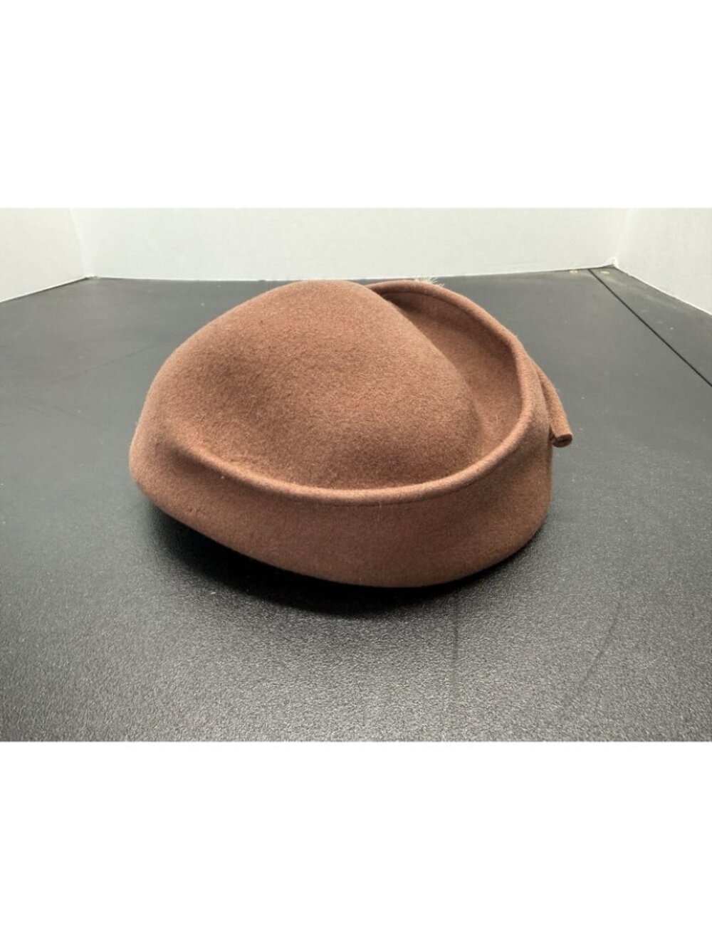 Geo W Bollman Co. Women's Excello Pillbox Hat Tan 100% Wool Felt - Picture 5 of 12